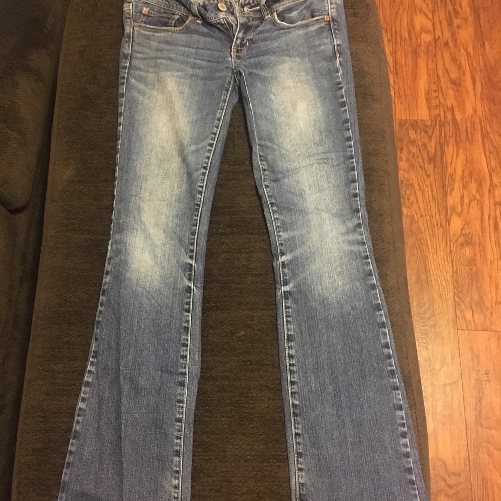 Straight cut jeans